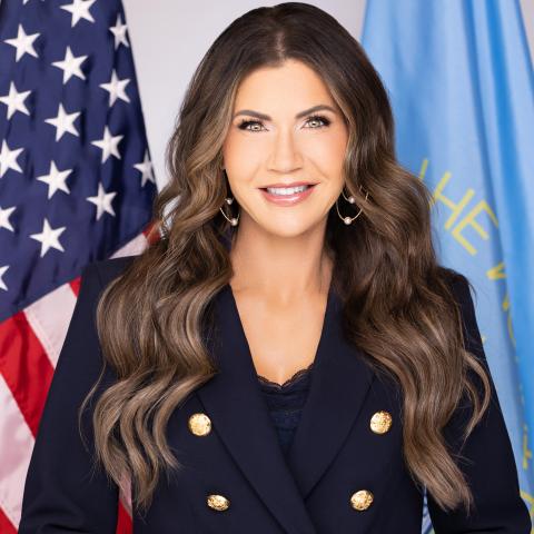 kristi noem headshot