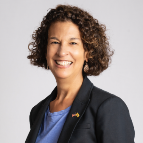 Amalia Duarte's official headshot
