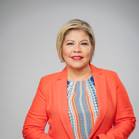 Dr. Patricia Campos Medina 