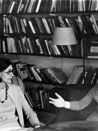 Ida Schmertz (l) and Ruth B. Mandel.